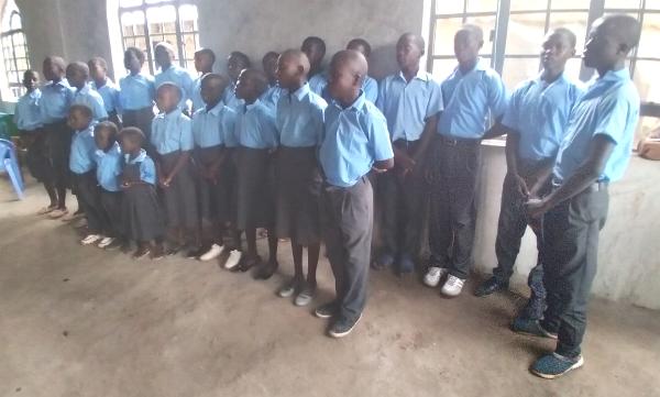 Another picture of the orphan group in Ndhiwa Kenya